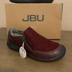 JBU Crimson, Wine, Size 9M